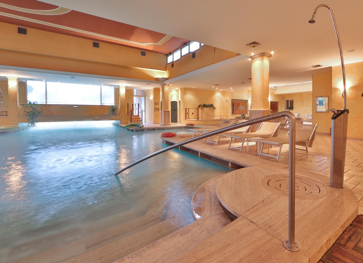 Hotel Terme Imperial Montegrotto Terme Exterior foto